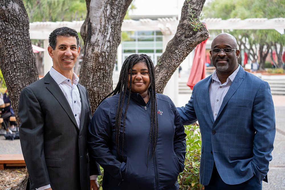 Theo Koury, MD P'18,Vice President, Vituity Cares Foundation; Imani McDonald '25; Imamu 'Mu' Tomlinson, MD, President, Vituity Cares Foun...