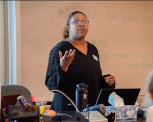 Jericka returned to Carondelet to give a guest lecture about her work with genetics to the biology class. 