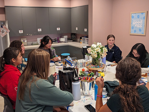 Peer Counselors connect in the Kitchen Sync