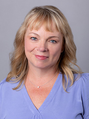 Denise Hazlick '83
